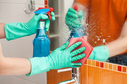 Move out cleaning team preparing a Bromley property for handover